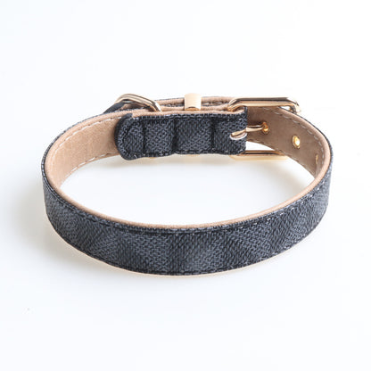 The Classic Canvas Collar